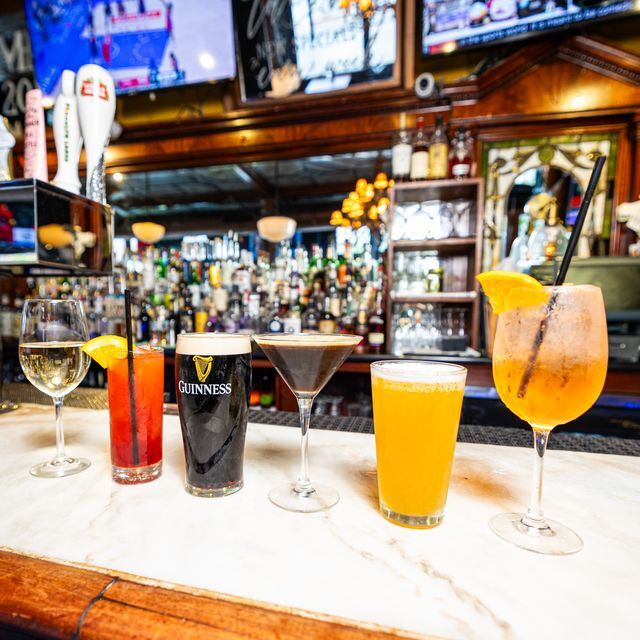 Upscale Cocktail Bar